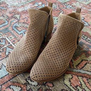 Lucky brand ankle boots worn maybe twice